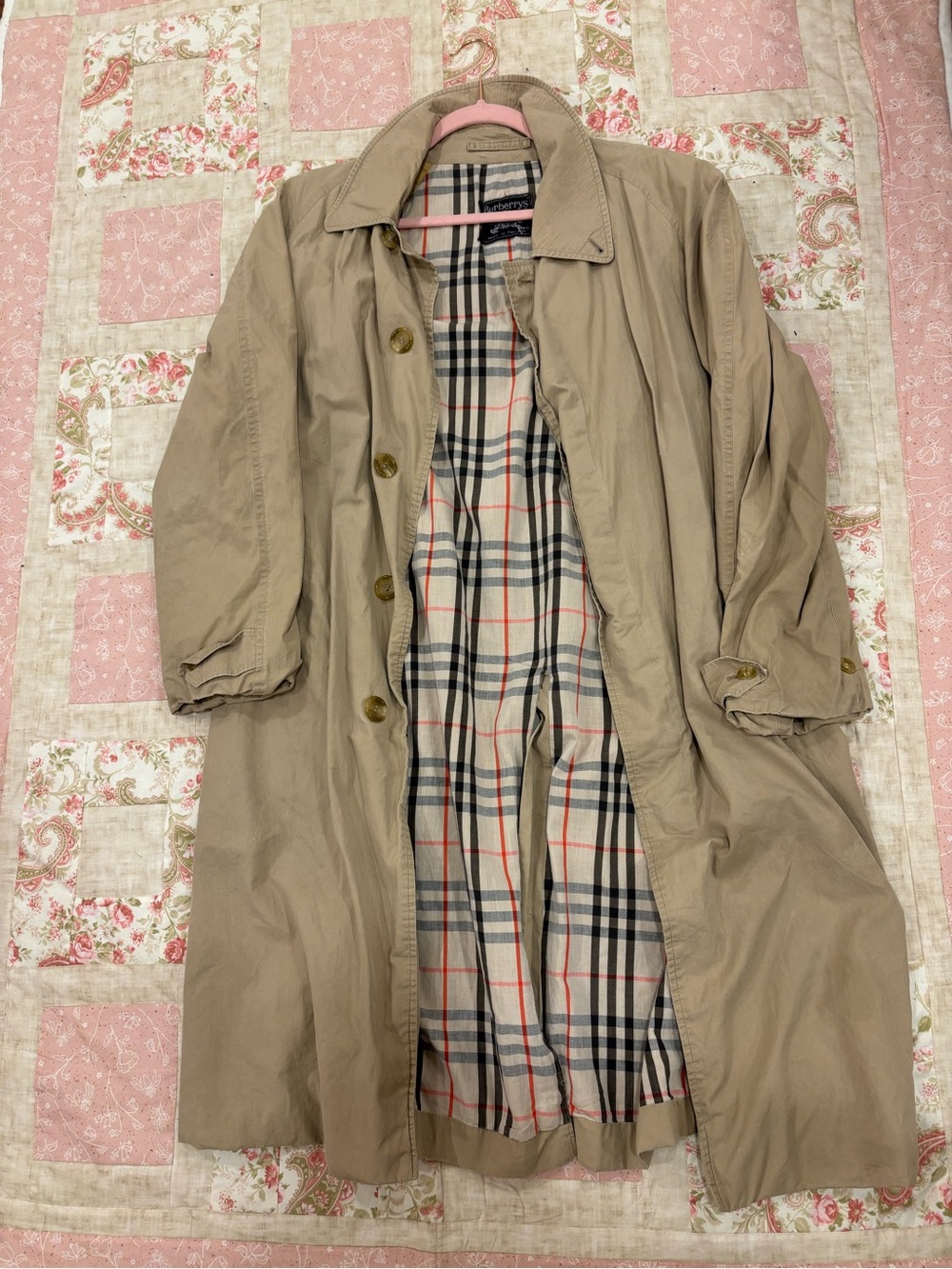 Burberry Tan Trench Coat with Signature Plaid Lining